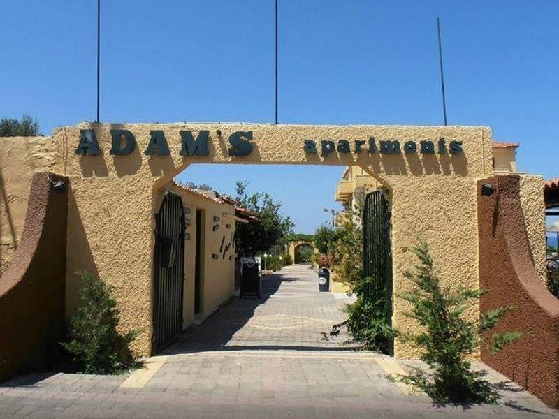 Adams Apartments Stalida Buitenkant foto